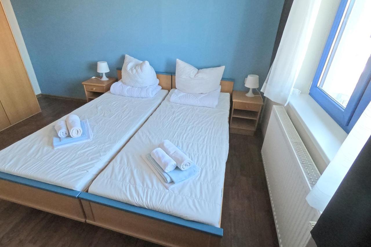 Kuhnle-Tours Ferienwohnung Rechlin Extérieur photo