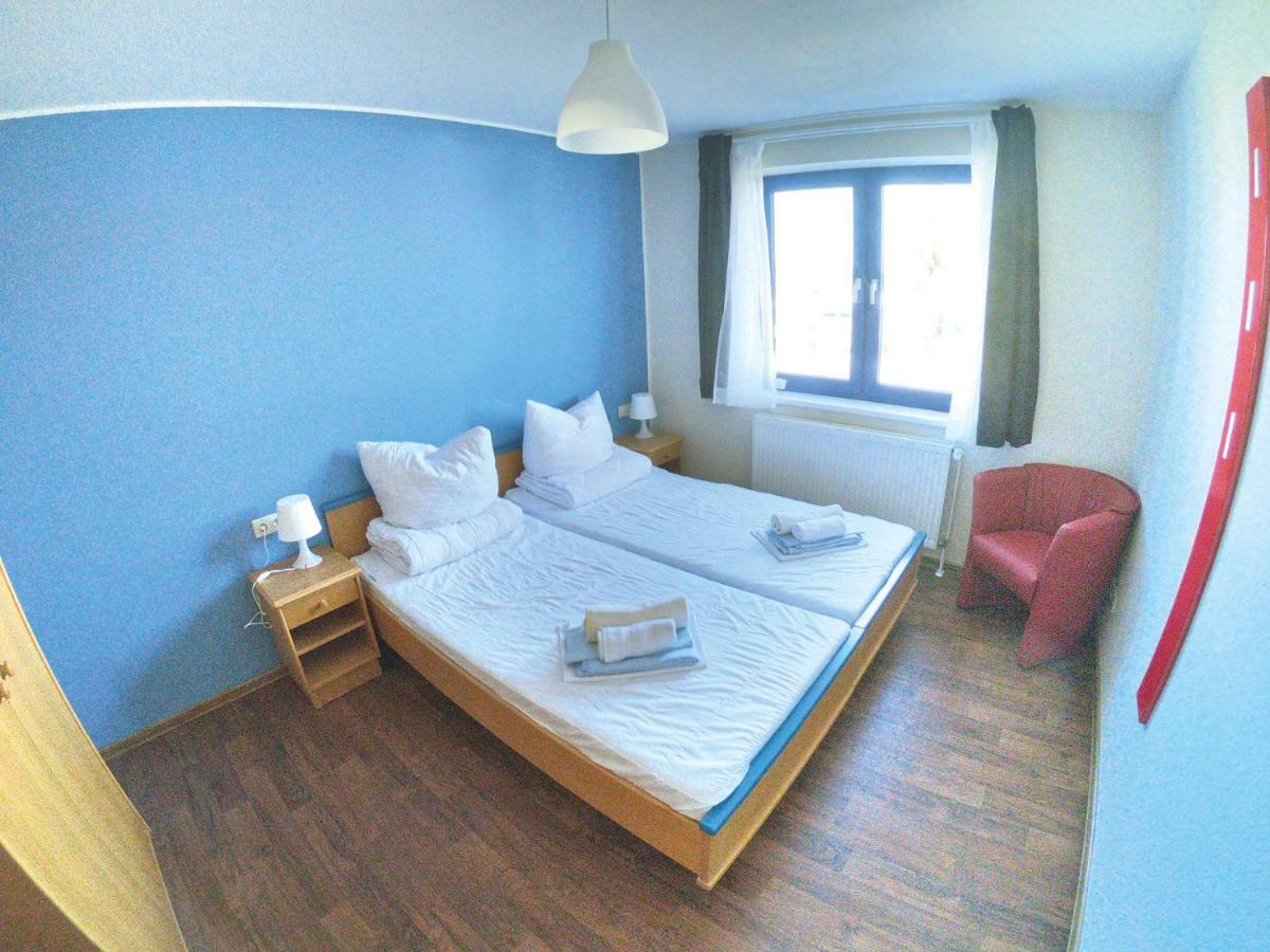 Kuhnle-Tours Ferienwohnung Rechlin Extérieur photo